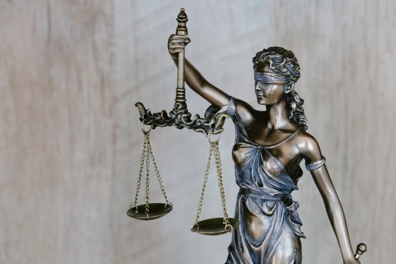 Direito Civil e Contratos